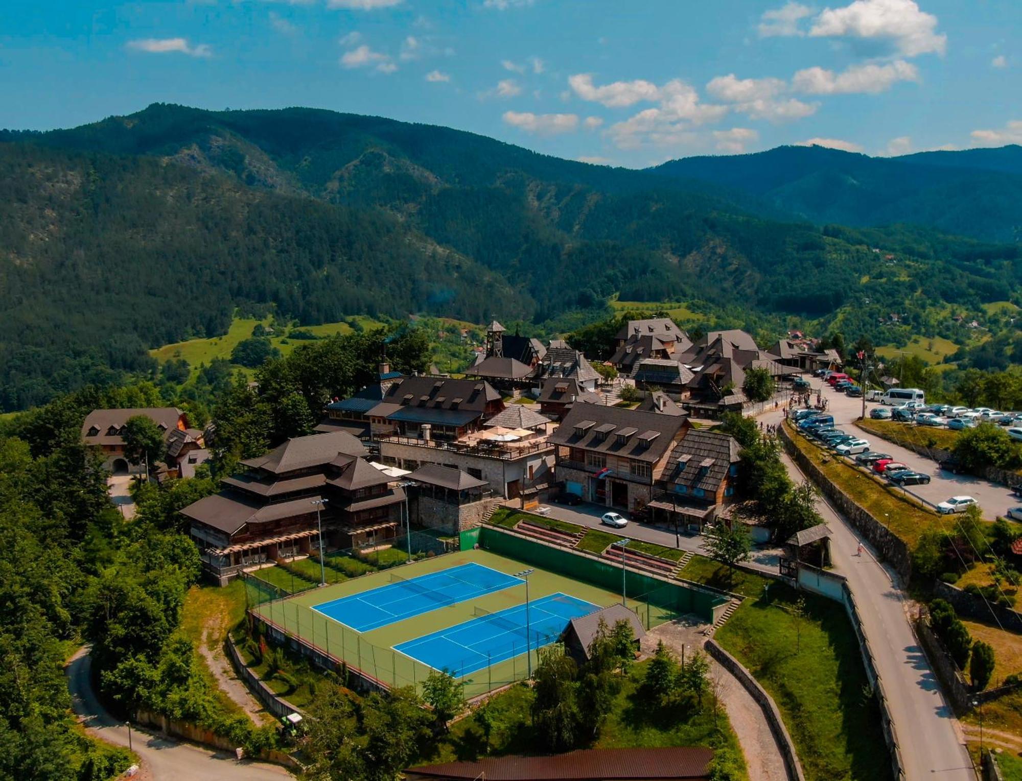 Mecavnik Resort Mokra Gora Luaran gambar