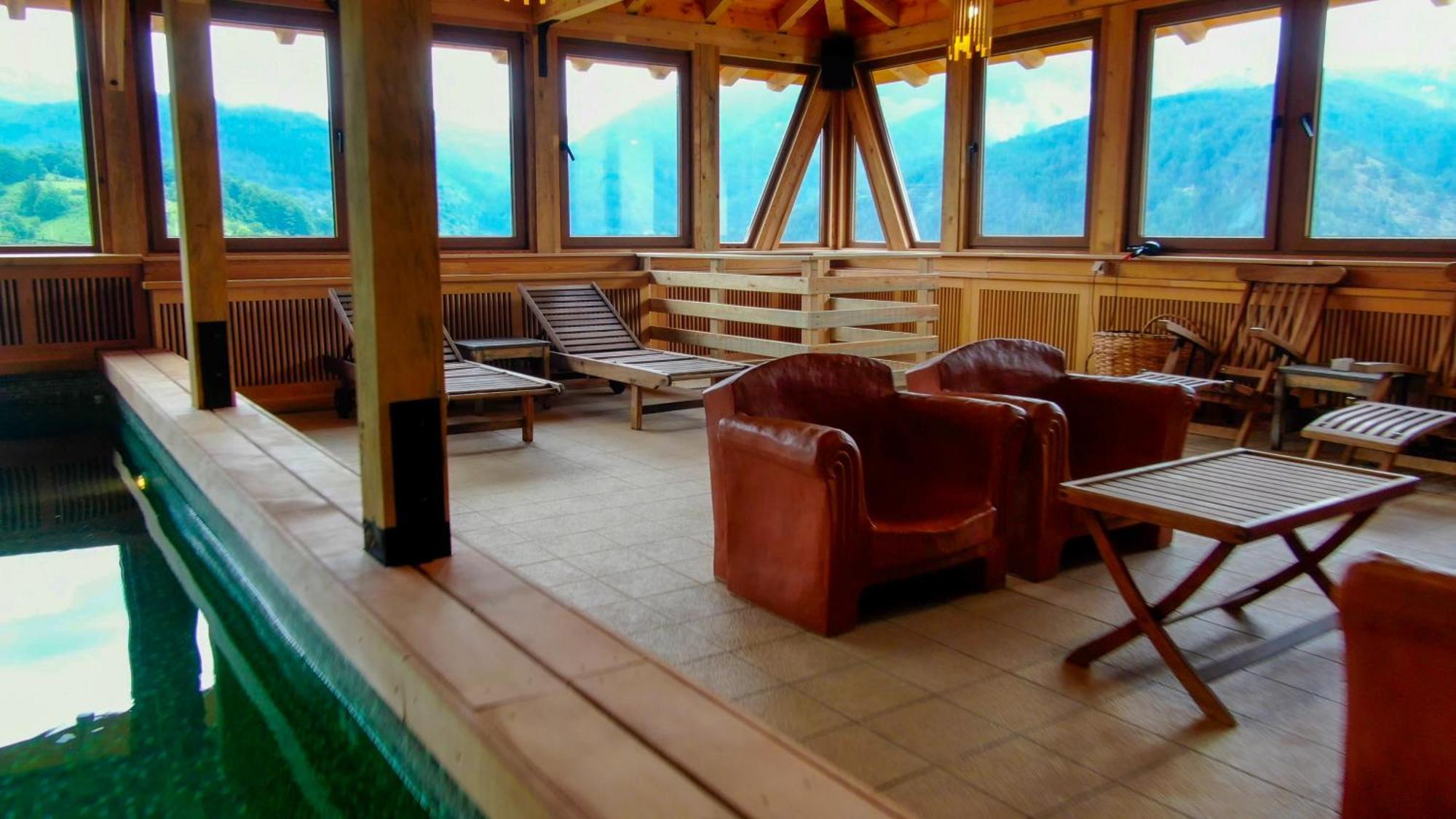 Mecavnik Resort Mokra Gora Luaran gambar