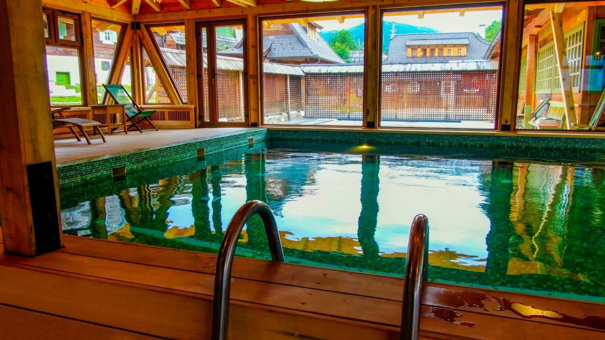 Mecavnik Resort Mokra Gora Luaran gambar