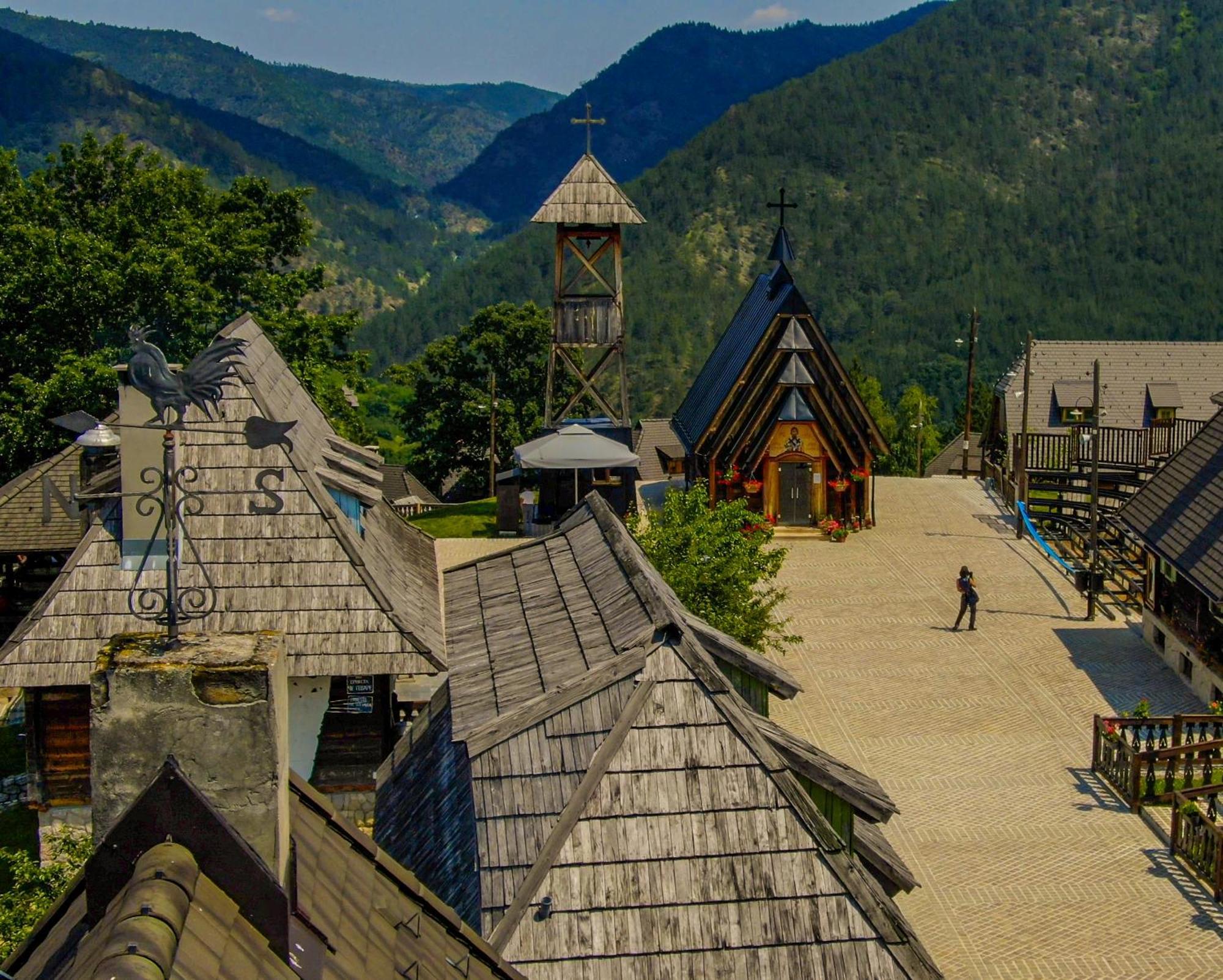 Mecavnik Resort Mokra Gora Luaran gambar