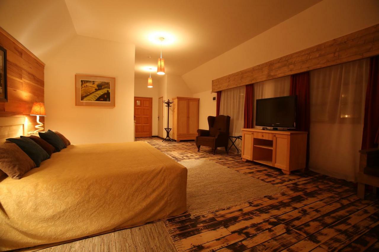 Mecavnik Resort Mokra Gora Luaran gambar