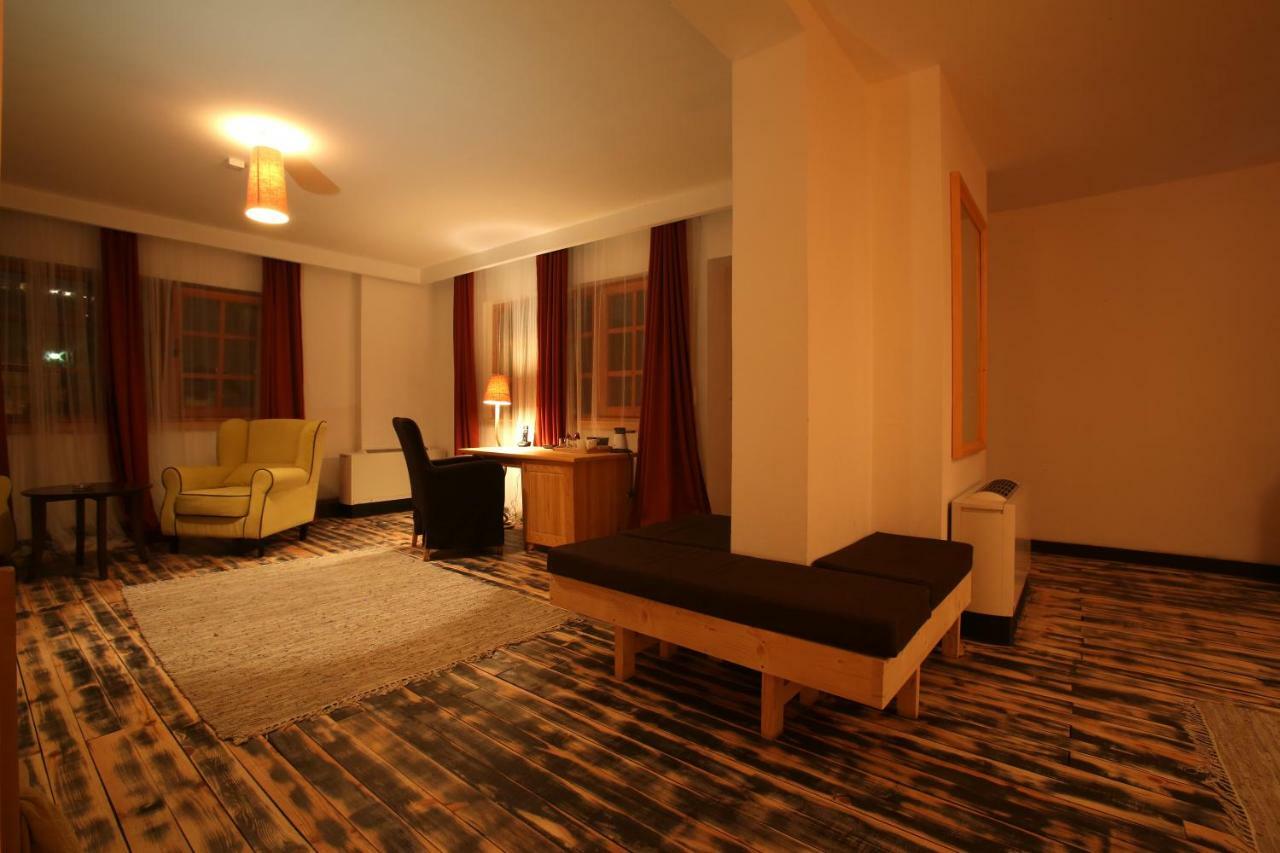 Mecavnik Resort Mokra Gora Luaran gambar