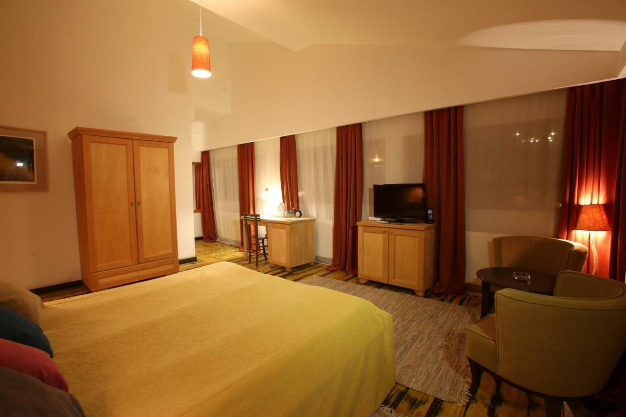 Mecavnik Resort Mokra Gora Luaran gambar